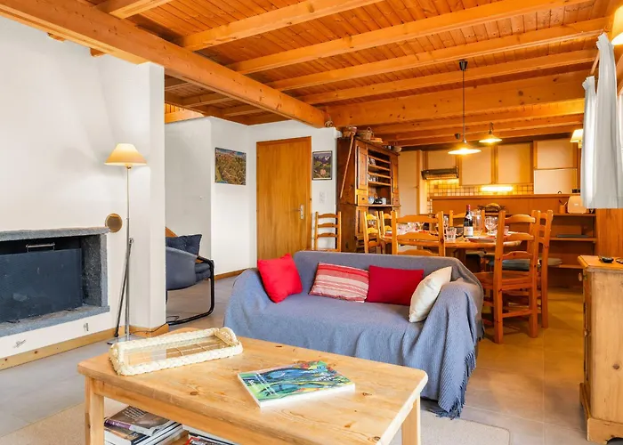 Seravalle By Interhome * Ле-Крозе